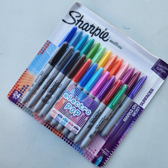 New SHARPIE Electro Pop Permanent Markers Fine Point Assorted Colors 24 Count Li - Picture 7 of 10